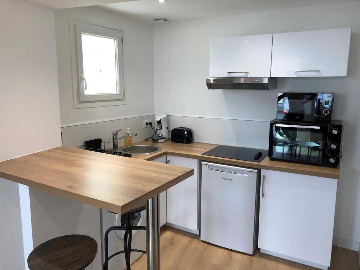 Terra Studio Cosy Et Calme Proche Du Centre Avec Parking Tv Et Wifi La Rochelle  Bagian luar foto