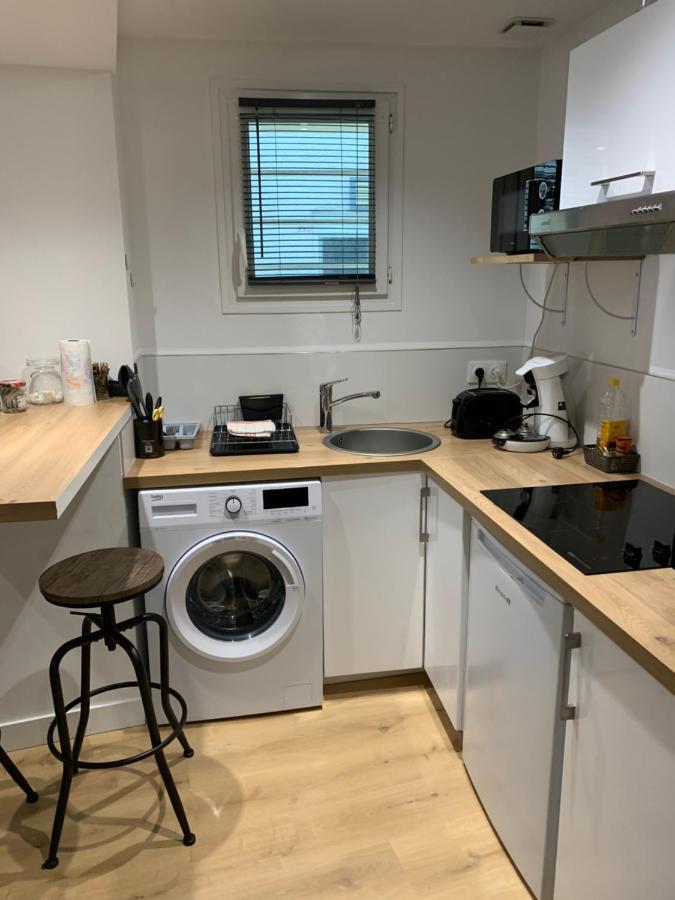Terra Studio Cosy Et Calme Proche Du Centre Avec Parking Tv Et Wifi La Rochelle  Bagian luar foto